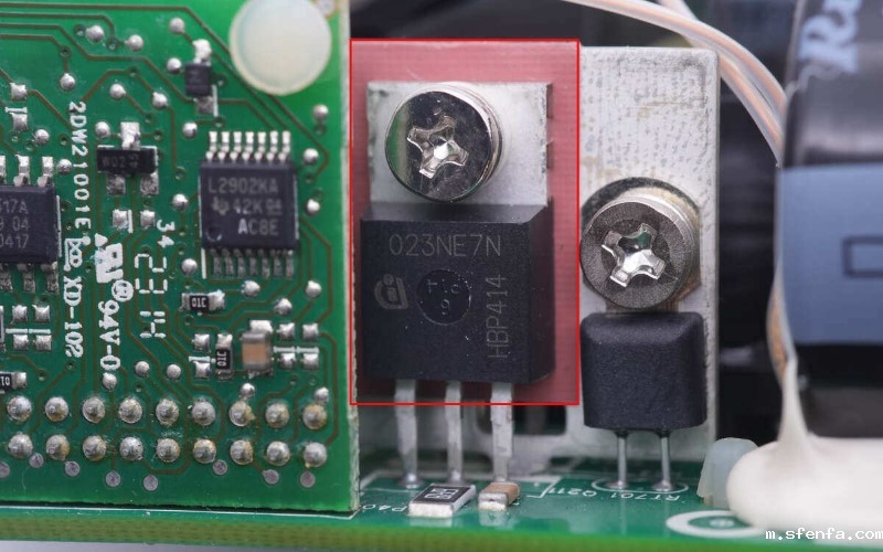 同步整流管上用的必威官方网址是多少