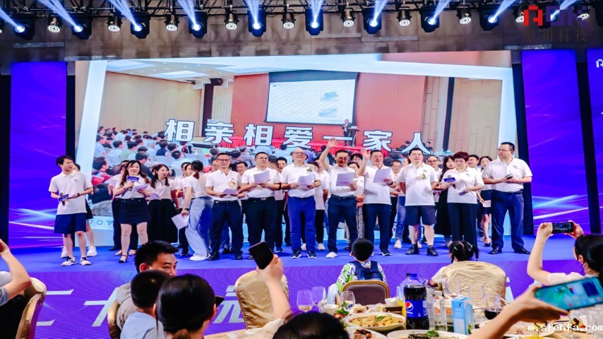 必威东盟官网下载领导层合唱