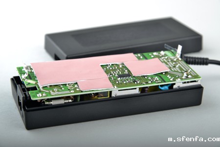 UTP100导热硅胶垫片